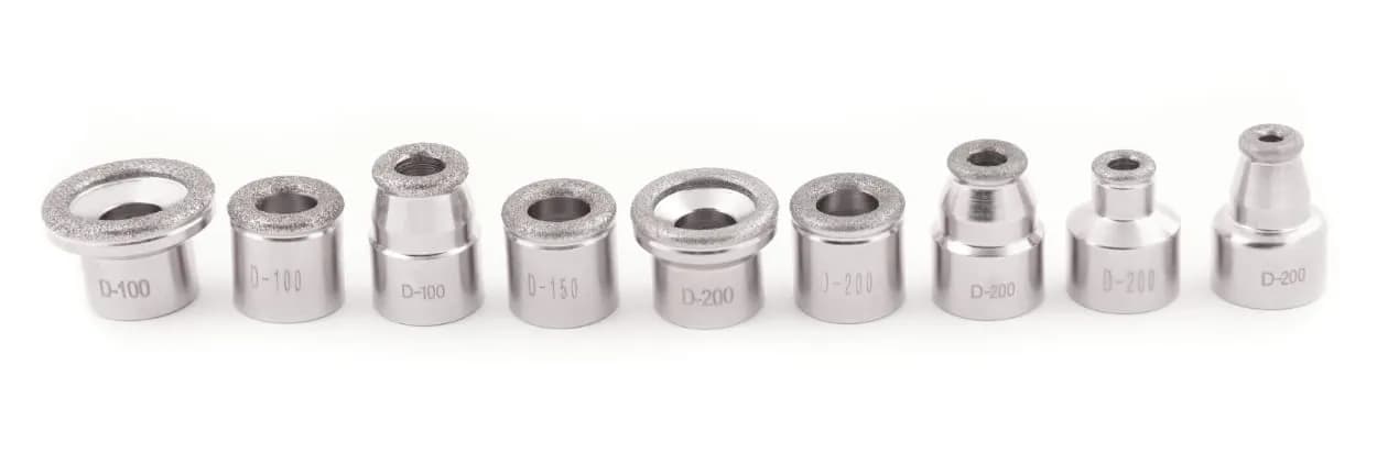 Jak sterylizować głowice do mikrodermabrazji, aby uniknąć infekcji