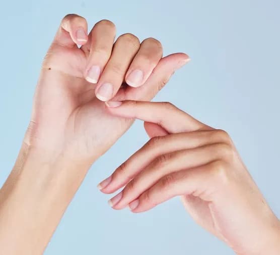 Ile kosztuje zestaw do manicure tytanowego? Ceny i porównania 2023