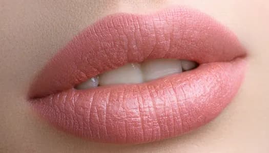 Jak dbać o usta po makijażu permanentnym, aby uniknąć problemów?